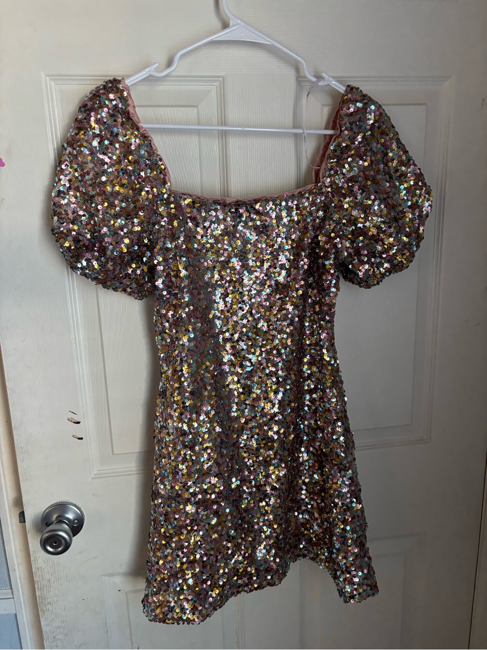 Lulus Sequin Puff-Sleeve Party Dress